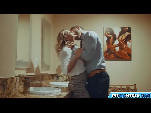 ❤️ Kung ang usa ka busty blonde naghaylo kanimo sa usa ka publiko nga kasilyas Lisud nga porn sa amon ceb.pornolymp.ru ﹏